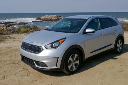 2017 Kia Niro Overview