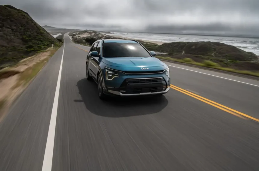 2025 Kia Niro PHEV Overview