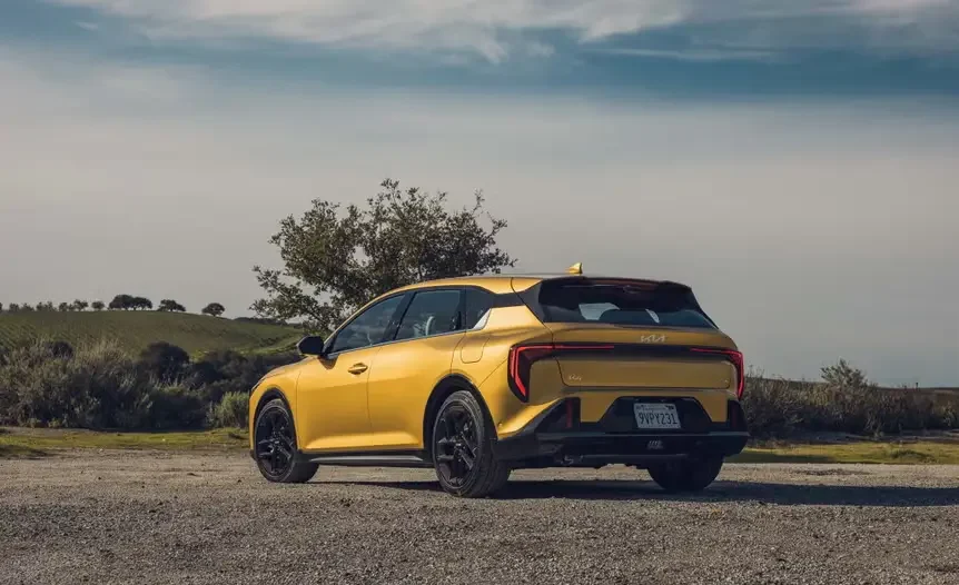 2026 Kia K4 Overview